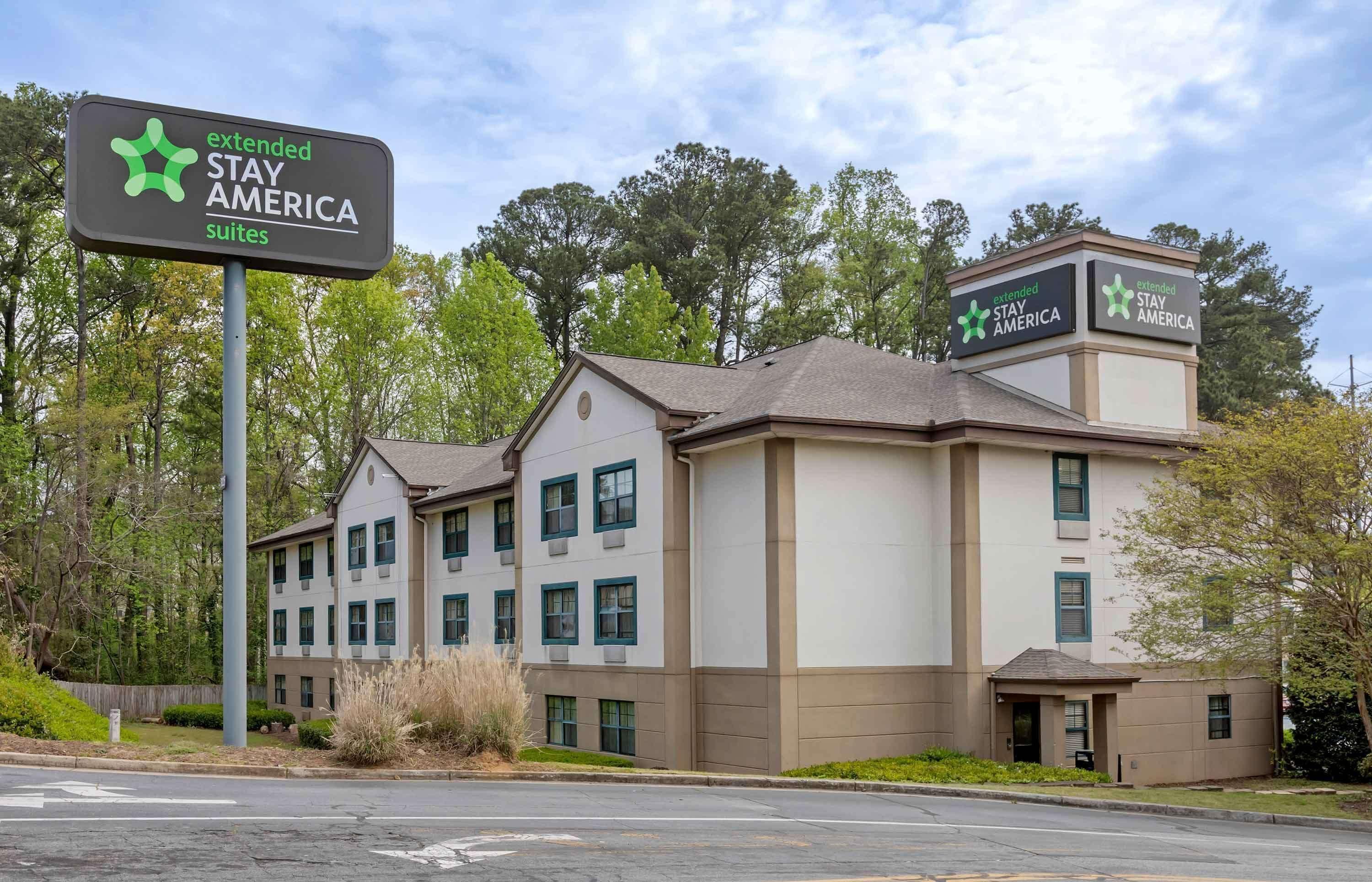 4 Smart Budget Hotels Near Emory University Worth Booking